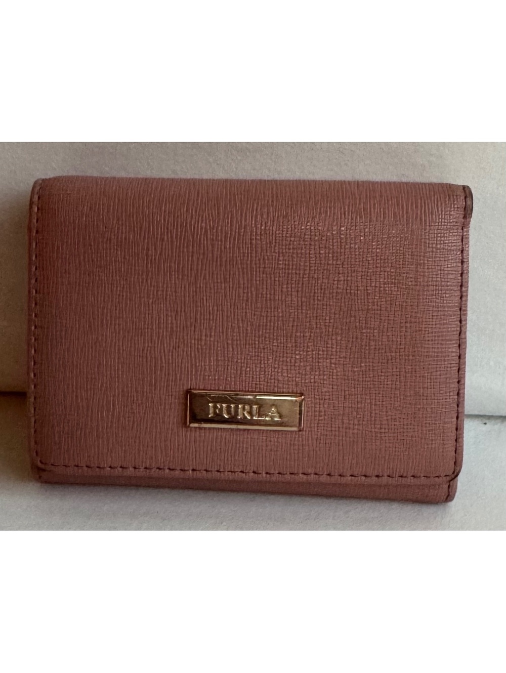 Furla Mauve Pink Leather Saffiano Textured Compact Trifold Wallet Gold Logo